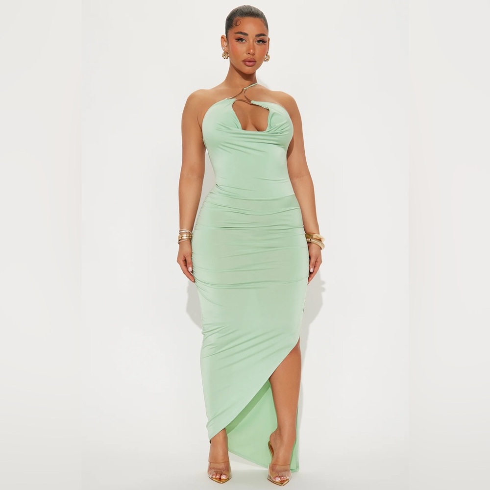 Fashion Nova Green Asymmetrical Ruched Bodycon Dress